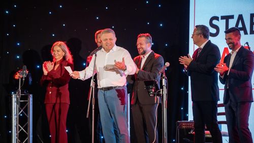 Fico: Slovacia nu va schimba orientarea politicii externe, însă are ''probleme mai importante'' decât relaţiile cu Ucraina