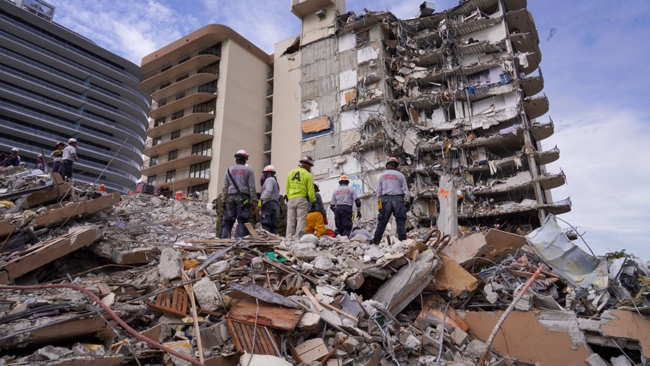 Blocul parțial prăbușit din Miami a fost demolat în totalitate
