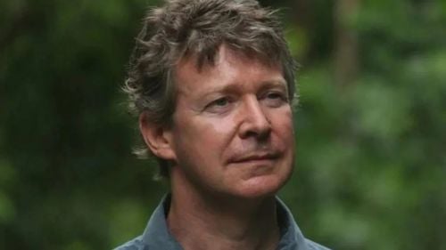 Expert britanic în crocodili, încarcerat pentru abuz sexual asupra câinilor / A pledat vinovat la 56 de acuzații legate de bestialitate și cruzime față de animale / A fost prins după ce a încărcat un clip în care tortura cel puțin opt câini