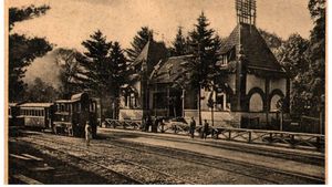 O fostă gară din municipiul Brașov, scoasă la vânzare / Pentru construcția ridicată la 1900 se cer 190.000 de euro / A fost reconfigurată în locuință și are 4 camere