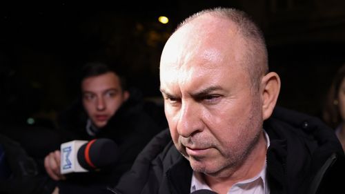 STENOGRAME Cum ar fi pus presiune generalul Zisu pe subalterni ca să semneze documente pentru lucrări fictive la cimitirul Ghencea militar: ”Domnul general, am crezut că mă omoară” / Locțiitorul i-ar fi explicat că pentru cheltuieli suplimentare de 1 milion de euro e nevoie de munți de pământ