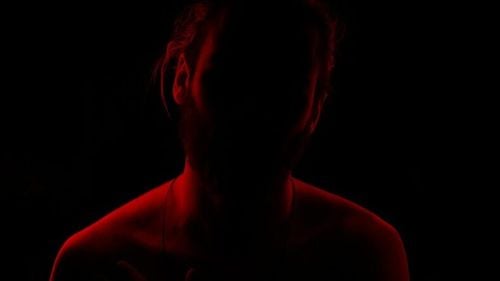 Ministrul britanic al Culturii va purta ”discuții urgente” cu directorul general al televiziunii publice BBC, după ce un prezentator a fost acuzat că a plătit un adolescent pentru fotografii cu caracter sexual explicit/ BBC ar fi cunoscut acuzațiile