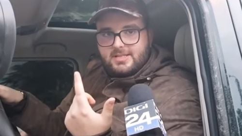 EXCLUSIV Victor Micula și patru polițiști din Oradea, dosar penal pentru scene incredibile: Micula jr. ar fi participat la o percheziție a poliției și avea acces la bazele de date MAI