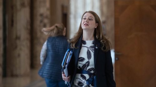 Ligia Deca, ministra Educației, prima pe lista PNL Vâlcea la alegerile pentru Senat / Surse: Ar fi „aterizat” cu recomandare direct de la Cotroceni