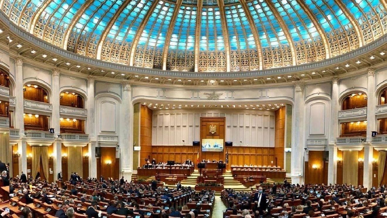 Noua lege a pensiilor a fost adoptată și de Camera Deputaților / Termen de două zile pentru sesizarea Curții Constituționale