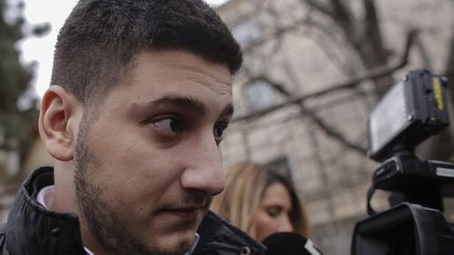 EXCLUSIV Fiul lui Gabriel Oprea a fost angajat pe ascuns timp de două luni la Ministerul Agriculturii / SURSE: Nu era vorba de bani. Oprea credea că așa se maturizează fiul său, un copil crescut cu totul la dispoziție