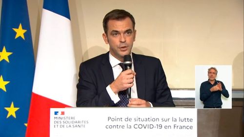 Parisul ar putea intra de luni în alertă maximă din cauza escaladării infectărilor COVID-19