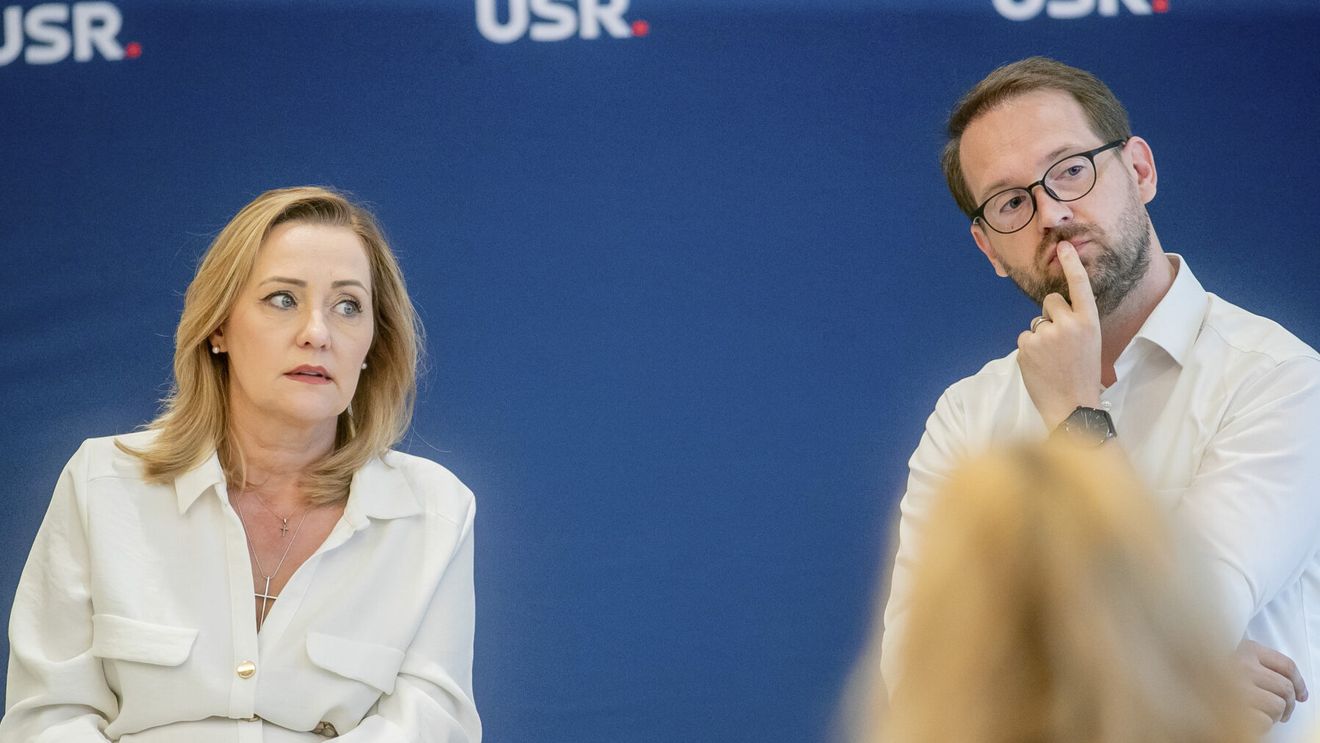 Elena Lasconi, înlocuită de secretarul general USR Ciprian Necula la gestionarea contractelor partidului