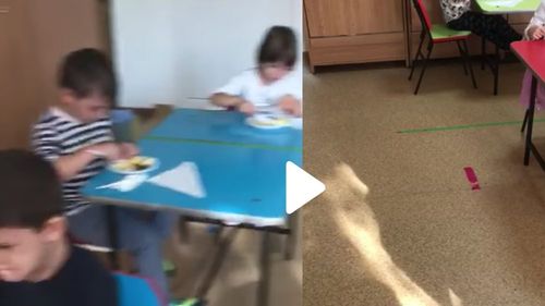VIDEO Imagini tulburătoare filmate de o educatoare care lovește un copil pe motiv că refuză să taie fructe pe farfurie / Inspectorul școlar: Educatoarea a fost dată afară din învățământ în această dimineață