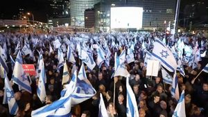 O ostatică israeliană eliberată de Hamas critică transformarea eliberării captivilor într-o chestiune politică pentru Israel