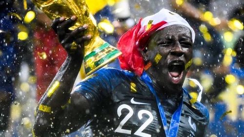 Fotbalistul francez Benjamin Mendy, declarat nevinovat de şase violuri şi o agresiune sexuală. Urmează încă un proces