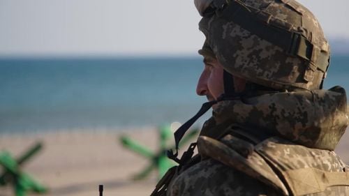 Trei înotători, ucişi în exploziile unor mine, pe ţărmul regiunii ucrainene Odesa