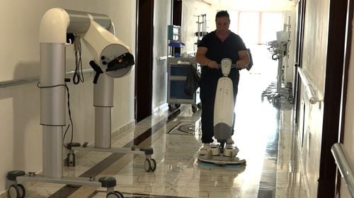 Cum se face curățenie într-un spital privat, care nu a înregistrat niciodată infecții nosocomiale