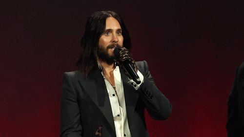 Nouă femei îl acuză pe actorul Jared Leto de comportament inadecvat