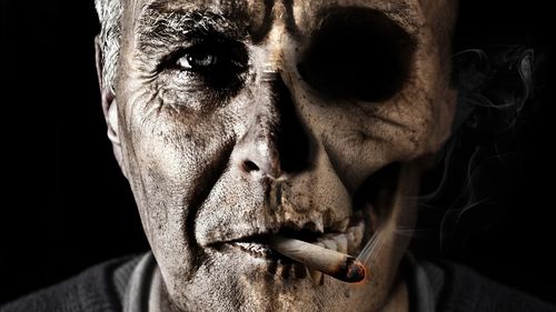 Cancerul pe rețelele de socializare: una din trei postări conține informații incorecte / Postările eronate au mai mult succes, față de cele care se bazează pe date strict științifice