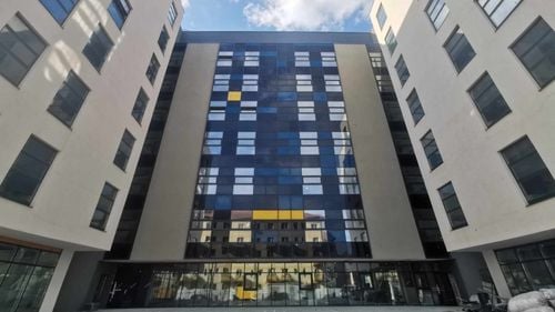 VIDEO Cum arată cel mai nou cămin studențesc al Universității de Vest din Timișoara, aproape de inaugurare la peste 12 ani de la începutul lucrărilor: „E gândit la un standard ultramodern, de regim hotelier” (galerie foto)