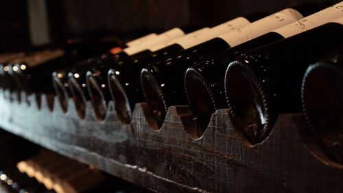 Franţa va cheltui 200 de milioane de euro pentru a distruge rezerve de vin