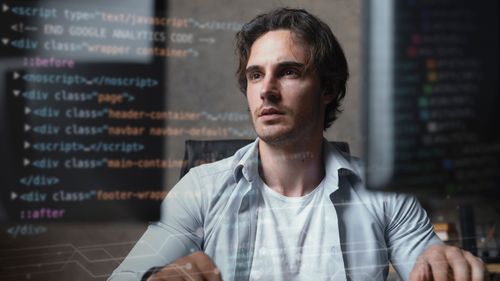 Studiu platformă de recrutare: Locurile de muncă în domeniul tehnologia informației, în continuare pe primul loc în topul celor mai bine plătite joburi din România