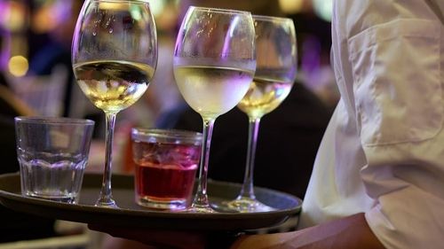 Vânătoarea de chilipiruri. Cum și-au schimbat americanii obiceiurile de consum din cauza inflației galopante