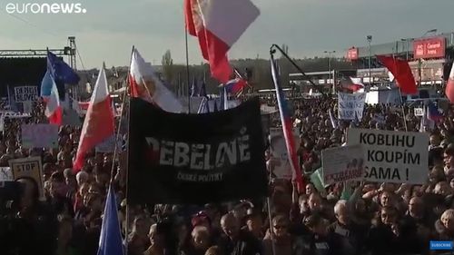 50.000 de protestatari au cerut la Praga demisia premierului ceh Andrei Babis, acuzat de fraudă și conflict de interese