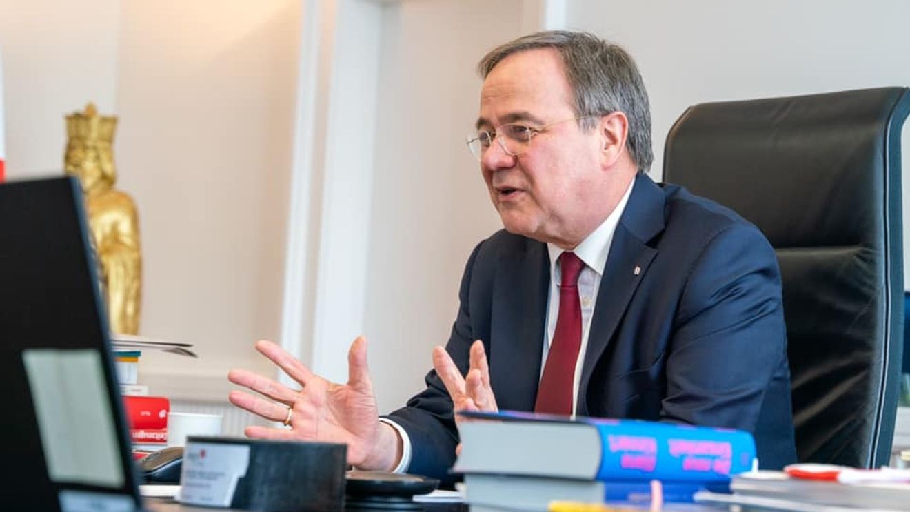 Cum a câștigat Armin Laschet poziția de candidat al Uniunii CDU / CSU la funcția de cancelar după zece zile de lupte politice grele cu Markus Söder