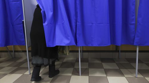 Mai multe ONG-uri denunță cenzurarea de către Biroul Electoral Central a unor utilizatori de rețele sociale / Sunt vizați susținători ai lui Nicușor Dan și George Simion, BEC vrea postările eliminate de pe Facebook și Tiktok