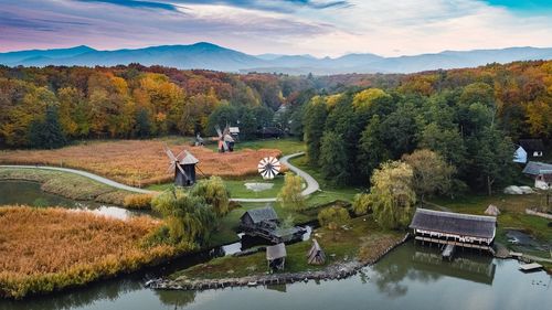 ASTRA Rock Festival, ocazie unică pentru turişti să stea gratis cu cortul în muzeul în aer liber