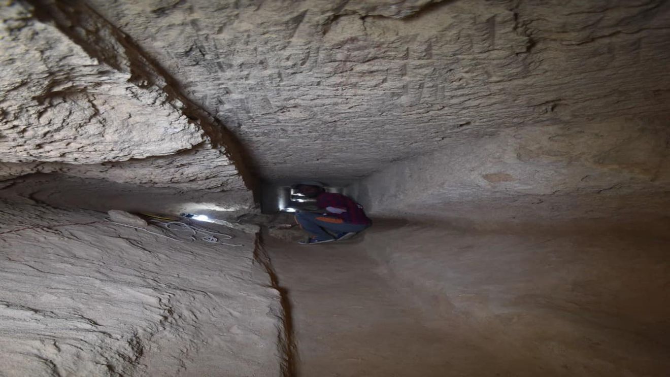 FOTO Arheologii egipteni speră că un tunel descoperit în apropierea orașului Alexandria îi va conduce la mormântul pierdut al Cleopatrei