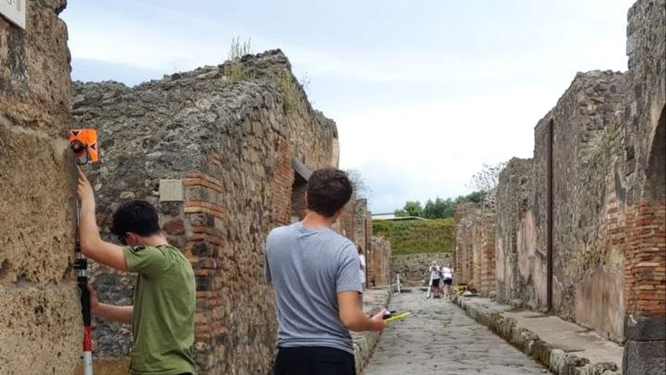 Un turist scoţian, acuzat de furtul unor artefacte din situl arheologic Pompeii