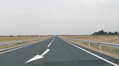 Primăria Sfântu Gheorghe va monta indicatoare bilingve pe centura ocolitoare din banii primăriei / ”Cei din Ministerul de Interne, mai exact Comisia de Circulație, au blocat aceste inscripționări bilingve”