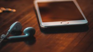 Utilizatorii pot da în judecată Apple pentru monopol pe piața aplicațiilor de iPhone - Curtea Supremă a SUA