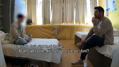Promisiunile politicienilor și drama minorilor dependenți de droguri. România are un singur centru în care sunt tratați