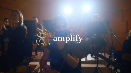 VIDEO Vița de Vie și orchestra simfonică: Filarmonica Brașov lansează un proiect digital care combină muzica ușoară cu cea simfonică
