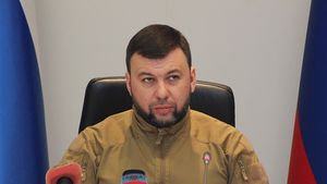 Liderul separatist al autoproclamatei Republici Populare Donețk laudă stabilirea unor acorduri comerciale cu Iranul: „Arată foarte promițător”
