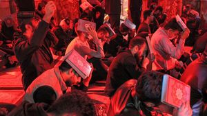 Iranul a executat doi bărbați acuzați de blasfemie, după ce ar fi administrat conturi de socializare "dedicate ateismului și profanării sfințeniei"/ În Iran sunt proteste masive după moartea Mahsei Amini care ”nu purta corect” vălul islamic