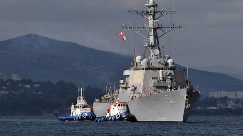 Rebelii Houthi din Yemen au lansat o rachetă spre o navă de război americană care patrula în Golful Aden – armata SUA: Racheta s-a apropiat de un distrugător și a fost doborâtă