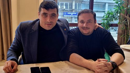 Un deputat AUR, etnic maghiar, anunță că se retrage din grupul parlamentar al partidului condus de George Simion și că va activa ca deputat neafiliat