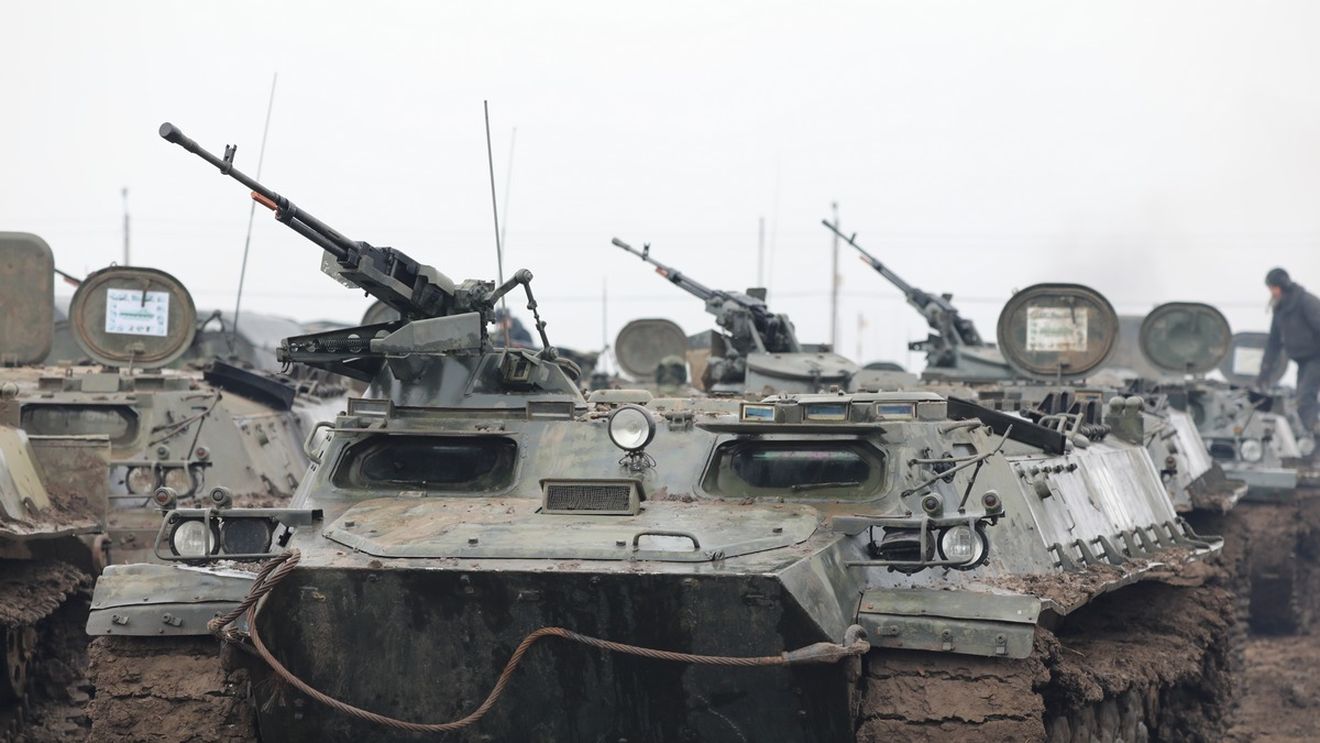 Rusia amenință Ucraina cu ”consecințe extrem de periculoase” în cazul unei reacții militare a Kievului, după ce armata rusă a intrat în Donbas