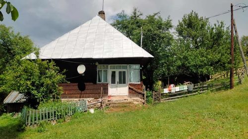 Localitatea din Cluj cu un singur locuitor: „Mă cert eu cu mine, nu supăr pe nimeni” / Primar: ”Nu vor dispărea, pentru că deja se vinde teren acolo, sunt privelişti foarte frumoase”