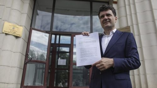 Nicuşor Dan a depus plângere penală împotriva primarului Sectorului 5, Daniel Florea, după ce a fost bruiat la conferința de presă de săptămâna trecută