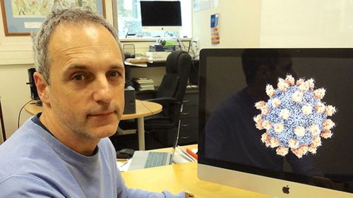 Virusologul Mihnea Boștină: Din ce în ce mai multe date sprijină ipoteza unei transmisii aeriene a SARS-CoV-2. După strănut, particule foarte fine vor rămîne în atmosferă pentru mai mult timp unde pot fi inhalate de o persoană sănătoasă – Savantgarde.ro