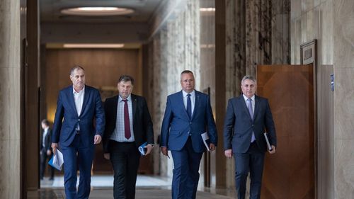 Guvernul modifică organizarea mai multor instituții și OUG-uri/ Printre acestea, Administrația Fondului de Mediu și Consiliul Legislativ condus de Florin Iordache