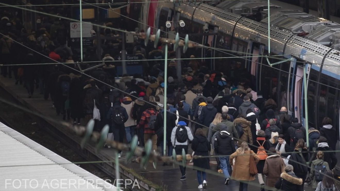 O nouă zi de perturbări în transporturile din Franţa în urma protestelor reformei sistemului de pensii