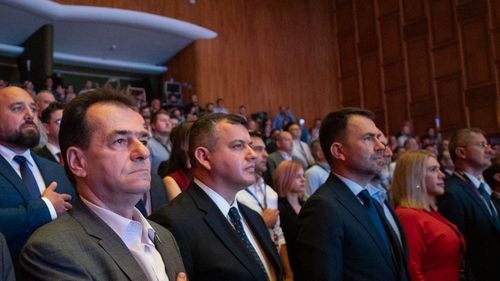SOURCES: USR, PMP, and Forța Dreptei have struck a deal and are launching the Polul de Dreapta, an alliance for the 2024 elections