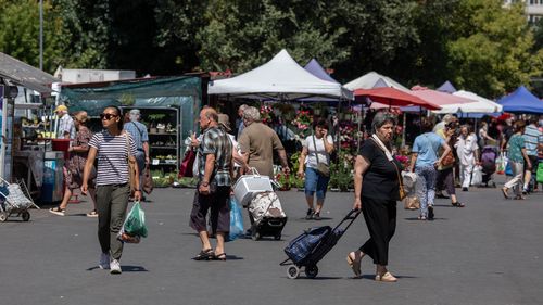 Aproape 1,5 milioane de români își sărbătoresc onomastica de Sfinții Arhangheli Mihail și Gavriil
