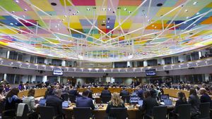 EcoFin va constata vineri că România nu a luat măsuri pentru reducerea deficitului / Maraton până la următorul EcoFin și evaluările agențiilor de rating / Risc major de tăiere de fonduri de coeziune și din PNRR și de retrogradare