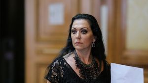 Beatrice Rancea a fost pusă sub control judiciar în dosarul în care este acuzată de deturnarea fondurilor Operei de la Iași și din București