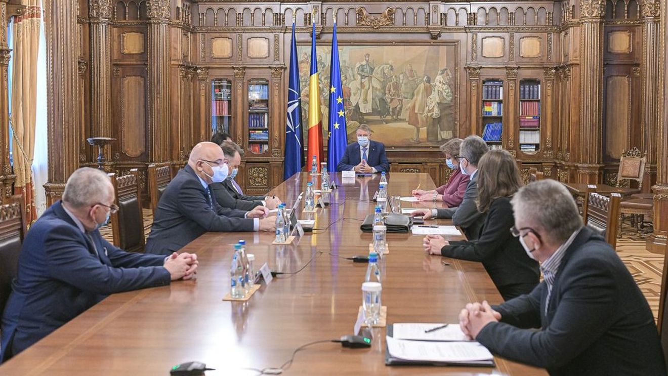 O nouă ședință la Palatul Cotroceni pe tema măsurilor referitoare la gestionarea pandemiei de coronavirus