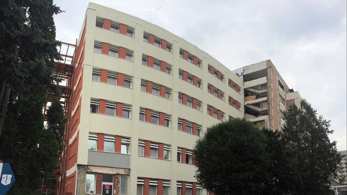 Carantină în trei secții de la spitalul din Sfântu Gheorghe. S-a început decontaminarea spitalului