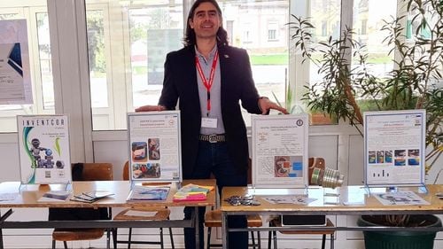 Maşină transformată în monopost de raliuri dezvoltată de studenţii hunedoreni și un nou filtru de aer, au primit medialii de aur la Salonul de Inventică BAP din Serbia
